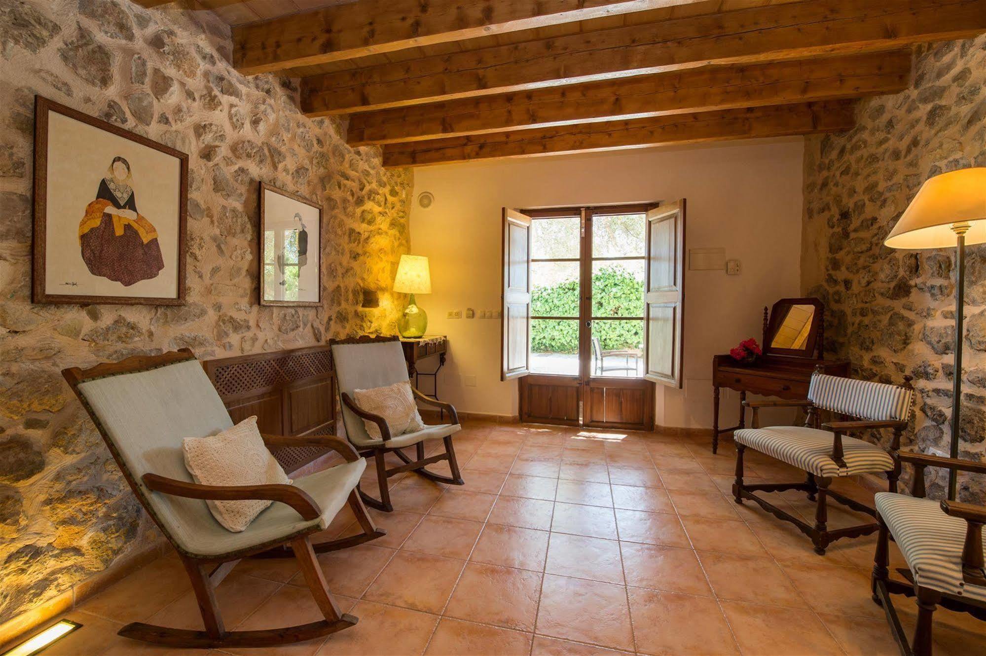 Hotel Rural Can Feliu Porreras Exterior foto